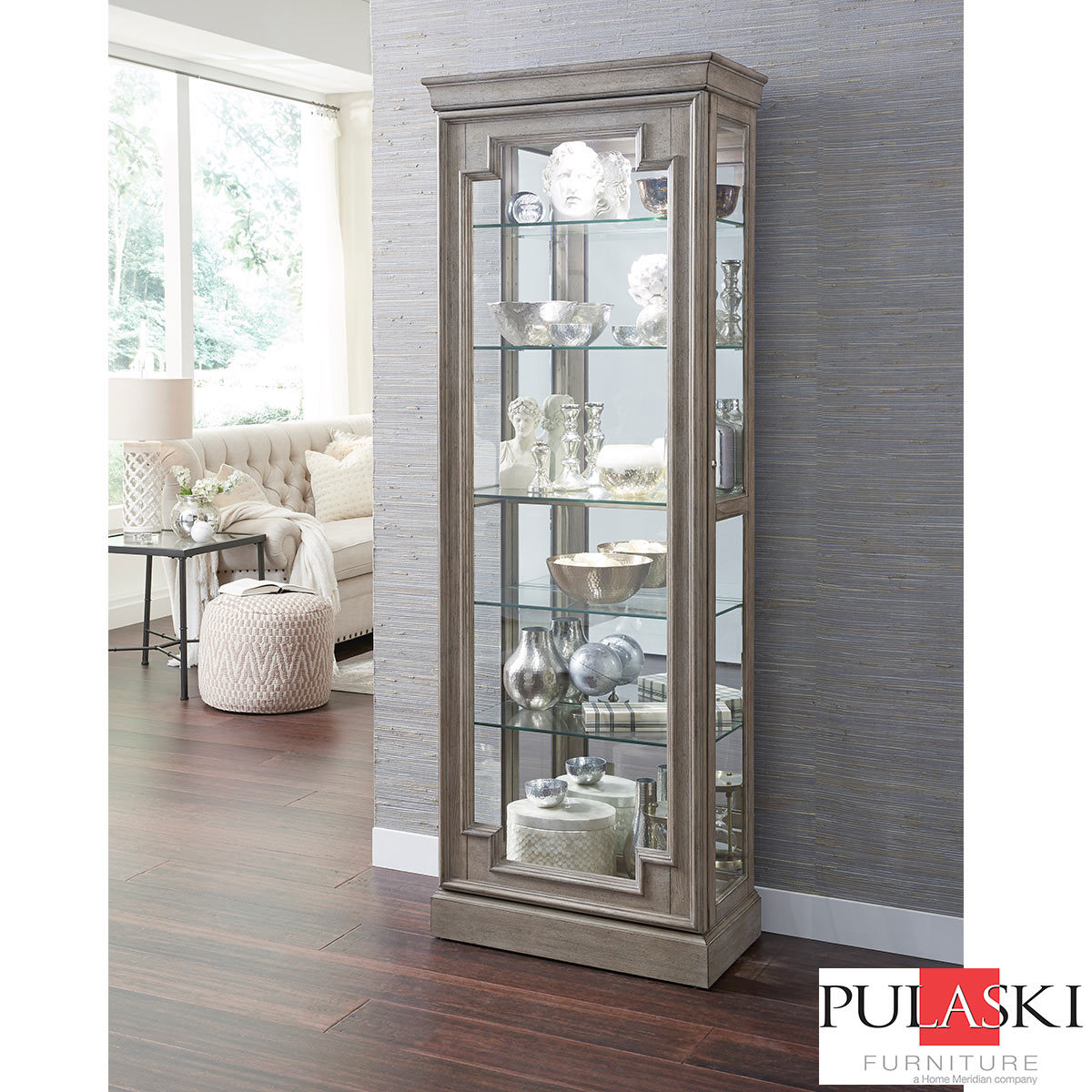 Pulaski Display Cabinet With Led Light Adjustable Glass Shelves