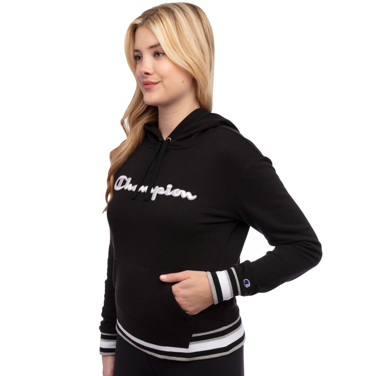 Champion Women’s Pullover Hoody in Black