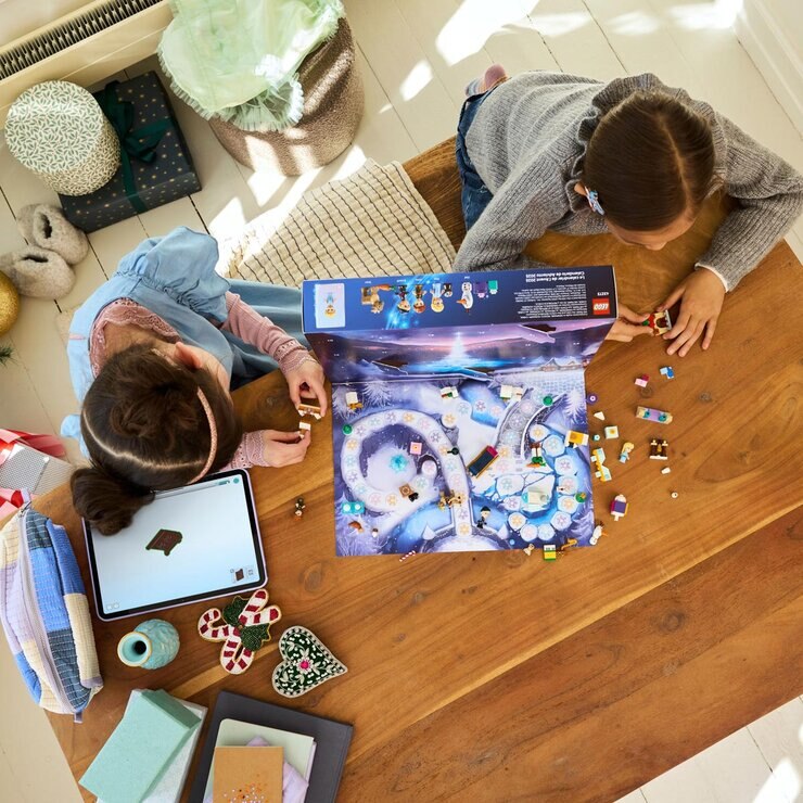 LEGO Disney Princess Advent Calendar - Model 43273 (5+ Years)