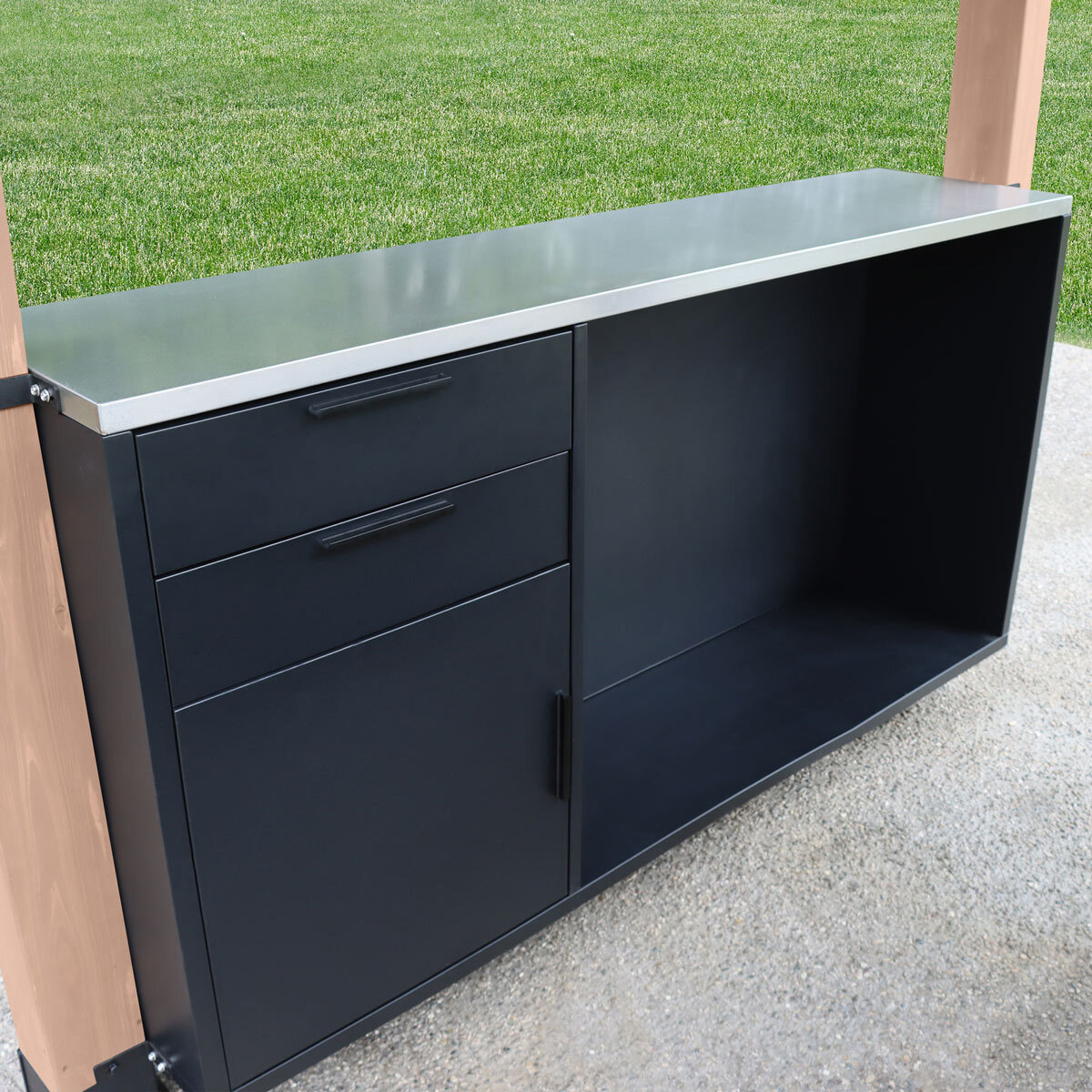 Rear cabinet