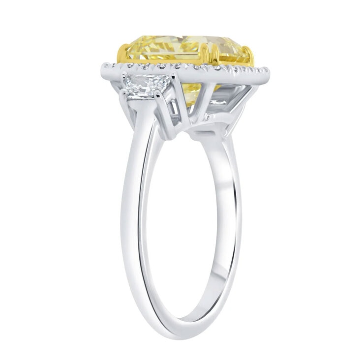 5.68ctw Radiant Cut Fancy Yellow Diamond Halo Ring, Platinum 5.68ctw Radiant Cut Fancy Yellow Diamond Halo Ring, Platinum