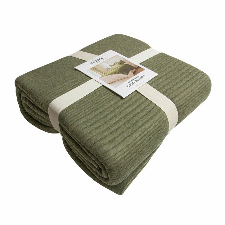 Safdie Cotton Blend Green Jersey Blanket, 224 x 234 cm Safdie Cotton Blend Green Jersey Blanket, 224 x 234 cm