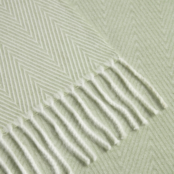 Osprey London Green Herringbone Fringed Throw, 140 x 190 cm