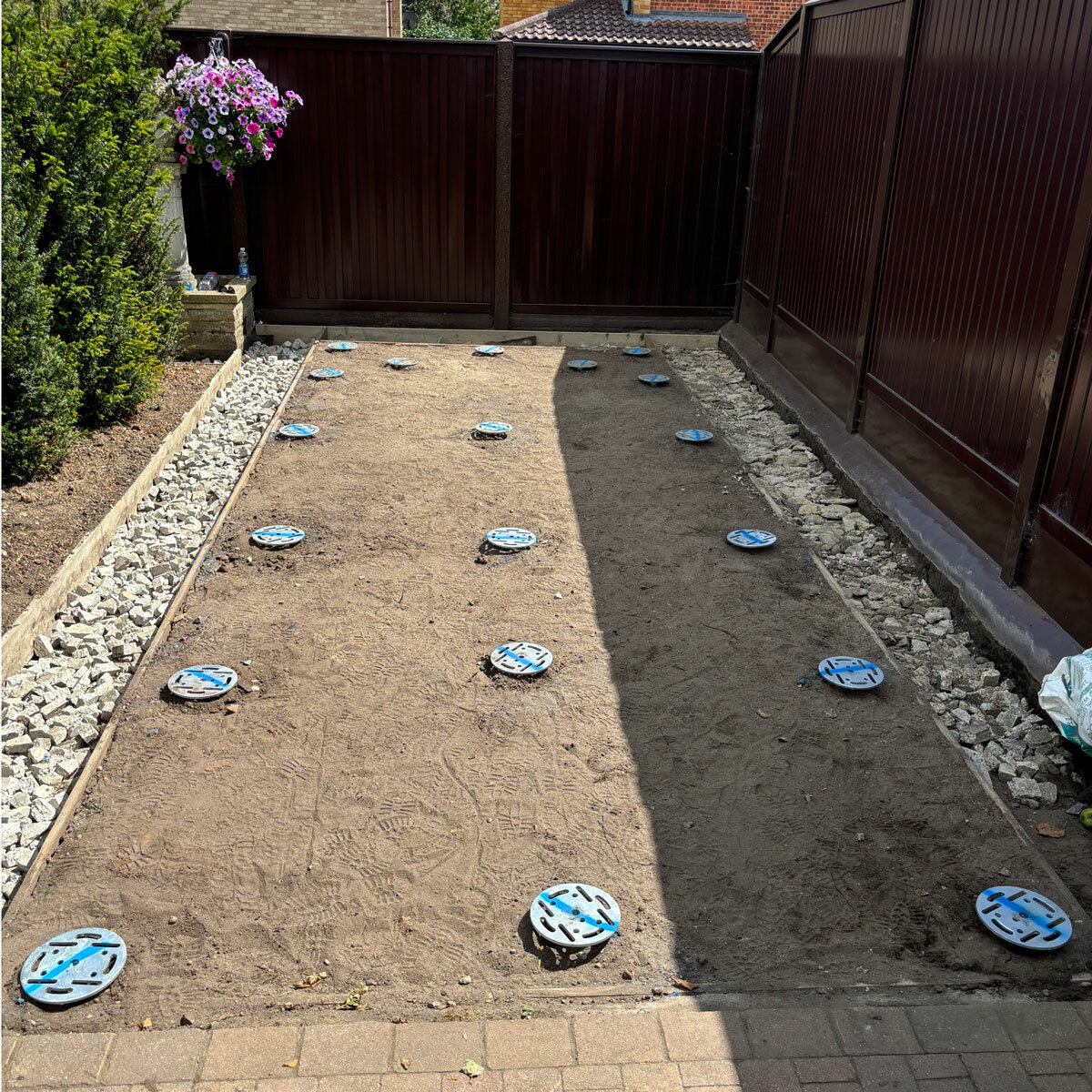 Gorilla Base Pro F Installation for Shire Whinfell 44mm Log Cabin 20 x 10ft (6 x 3m)