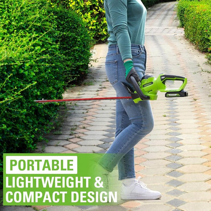 Greenworks 24V 61cm Cordless Brushless Hedge Trimmer + 24V (2Ah) Battery & Charger