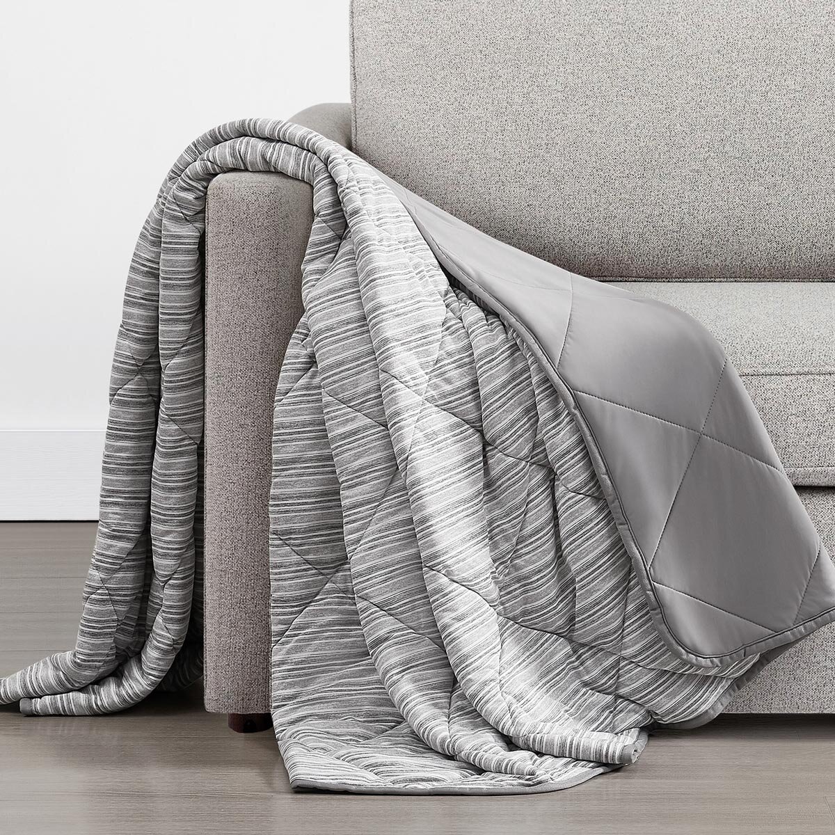 Cooling Throw in Grey, 152 x 178 cm