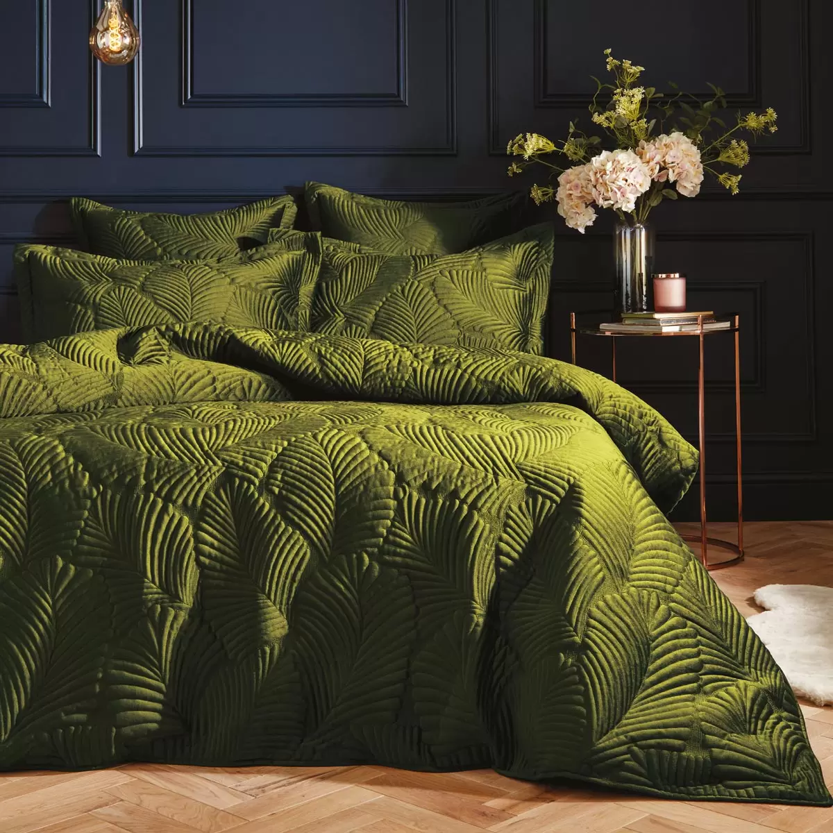 Kensington Velvet 3 Piece Bed Set in 7 colours - Picture 25 of 31