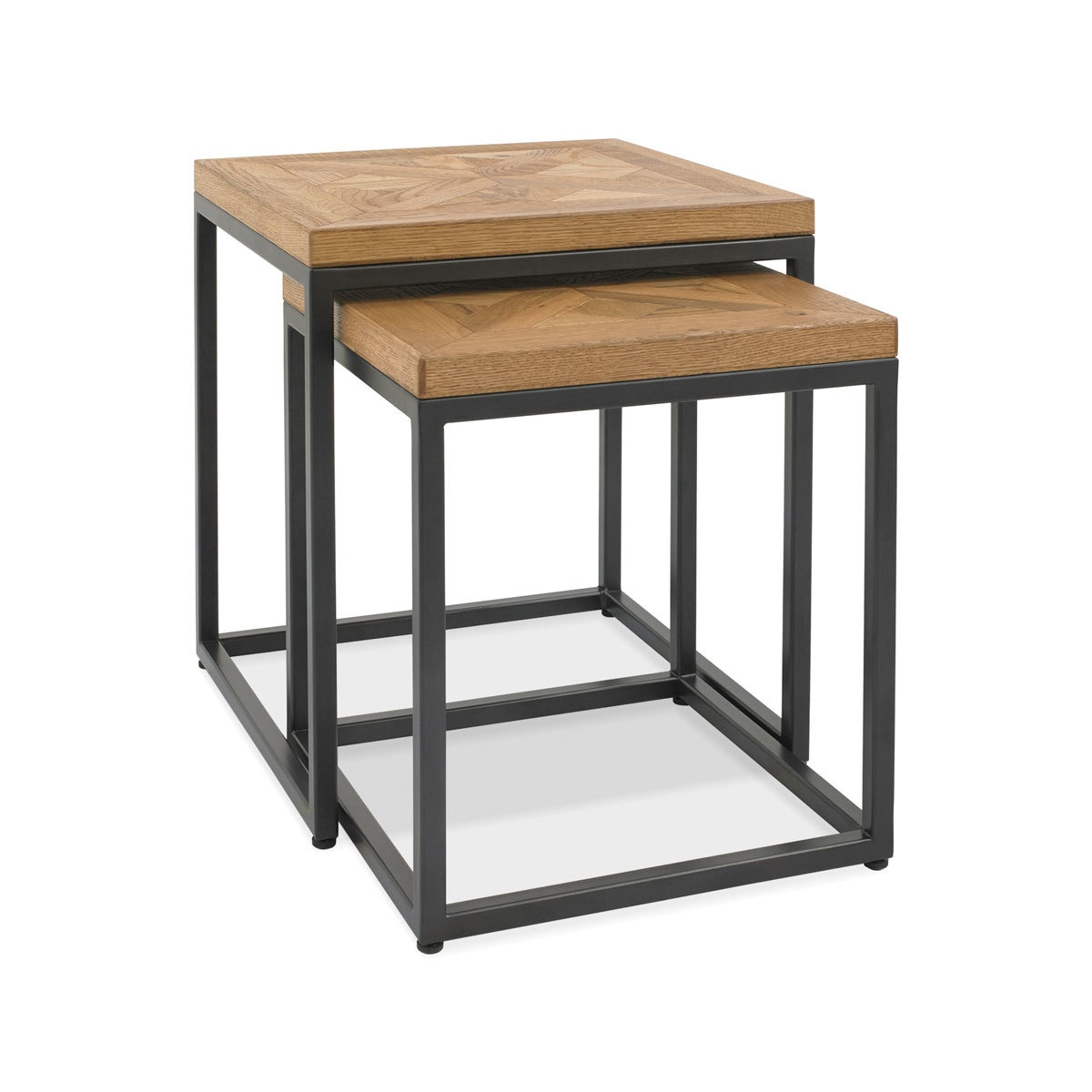 Alto nest clearance of tables