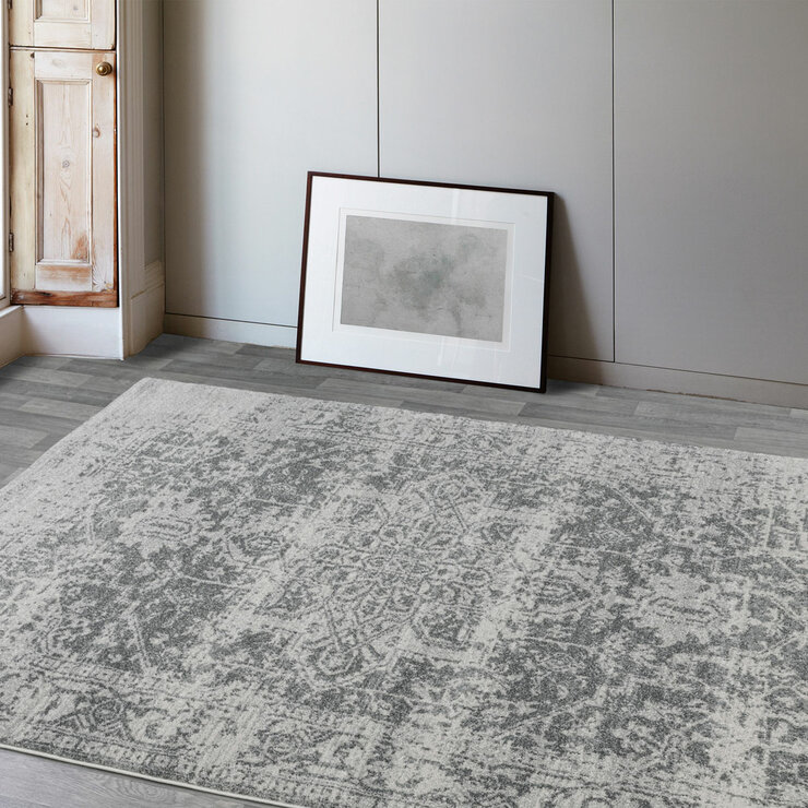 Close up photo of Nova grey Rug