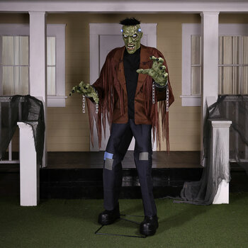 7.5ft Halloween Animated Monster