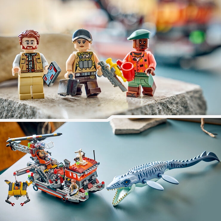 LEGO Jurassic World Mosasaurus Dinosaur Boat Attack - Model 77983 (7+ Years) LEGO Jurassic World Mosasaurus Dinosaur Boat Attack - Model 77983 (7+ Years)