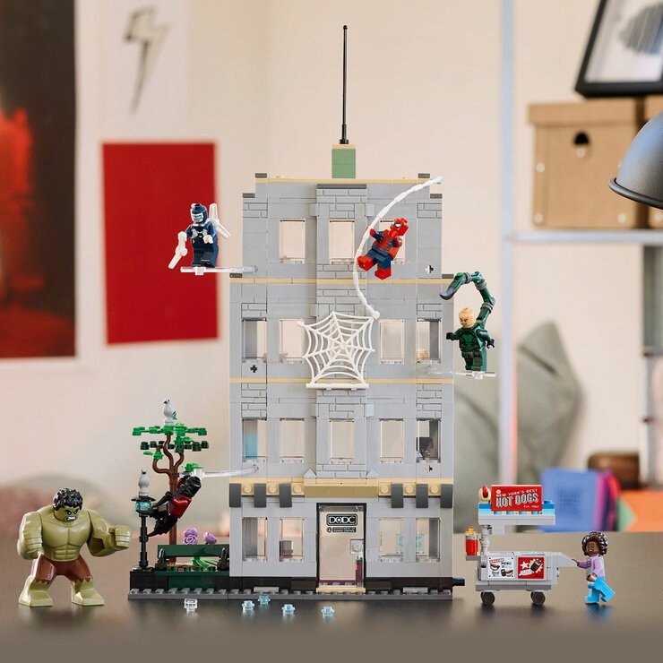 LEGO Marvel Spider-Man vs. Hulk Epic Clash - Model 76350 (8+ Years) LEGO Marvel Spider-Man vs. Hulk Epic Clash - Model 76350 (8+ Years)