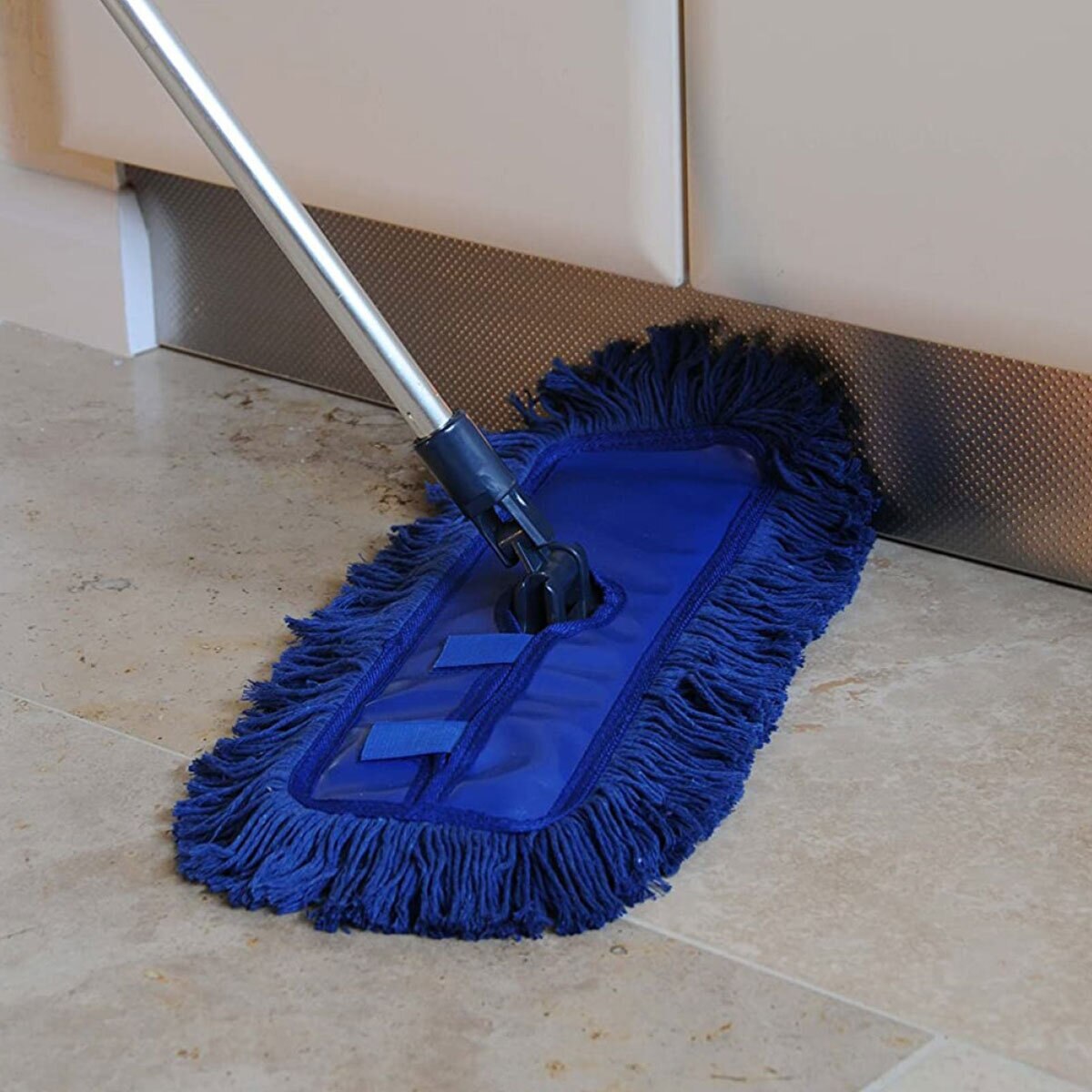 Home Valet Waxed Floor Duster with Extendable Pole