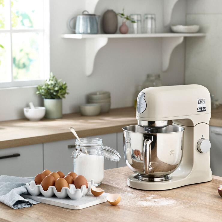 Kenwood kMix Stand Mixer in Cream KMX750AC Costco UK