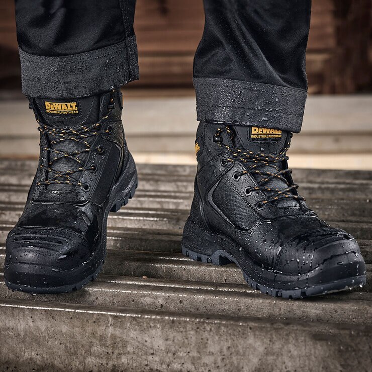 dewalt mason boots