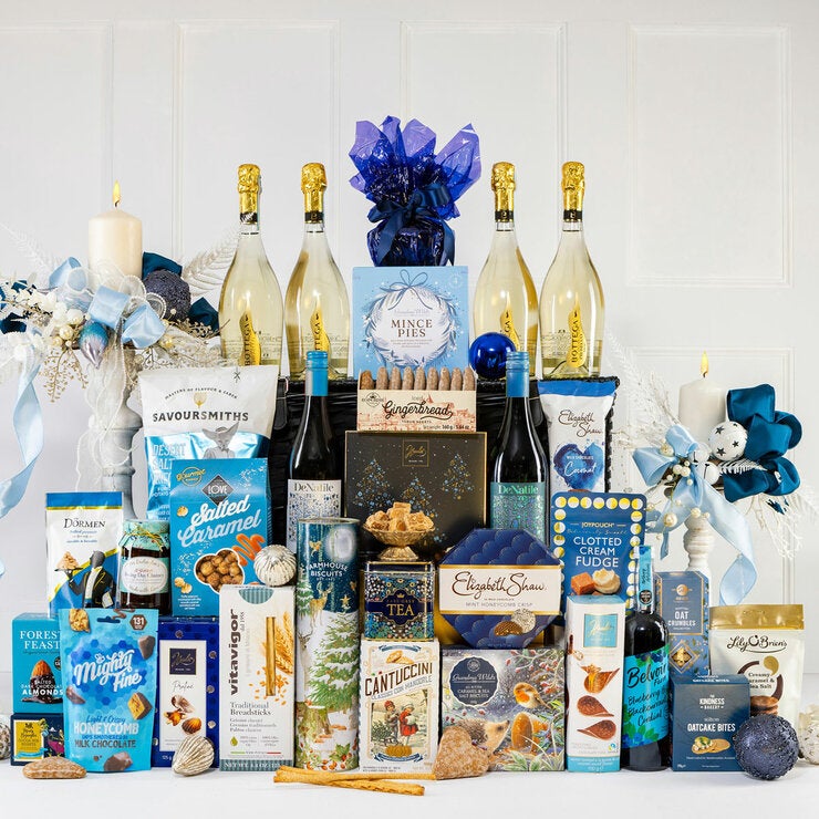 The Frosty Feast Luxury Christmas Hamper The Frosty Feast Luxury Christmas Hamper