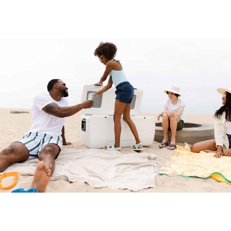 Igloo Max Cold 156 Litre (165 US QT) Cool Box