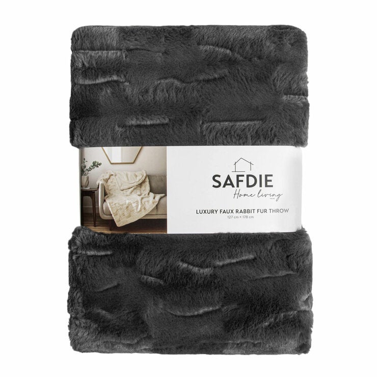 Safdie Luxury Faux Rabbit Fur Grey Throw, 127 x 178 cm Safdie Luxury Faux Rabbit Fur Grey Throw, 127 x 178 cm