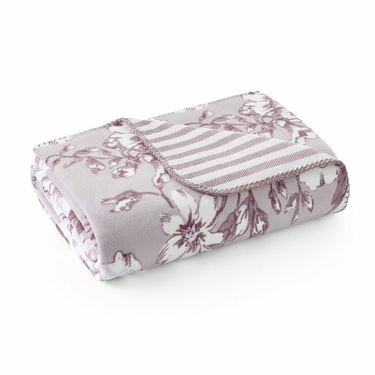 Casual Living Reversible Purple Plush Throw, 127 x 177 cm