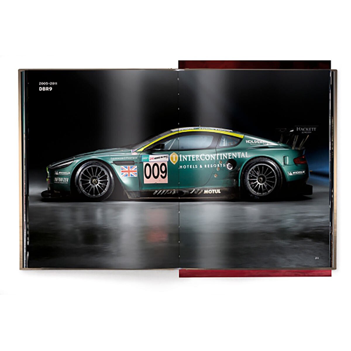 Aston Martin 4