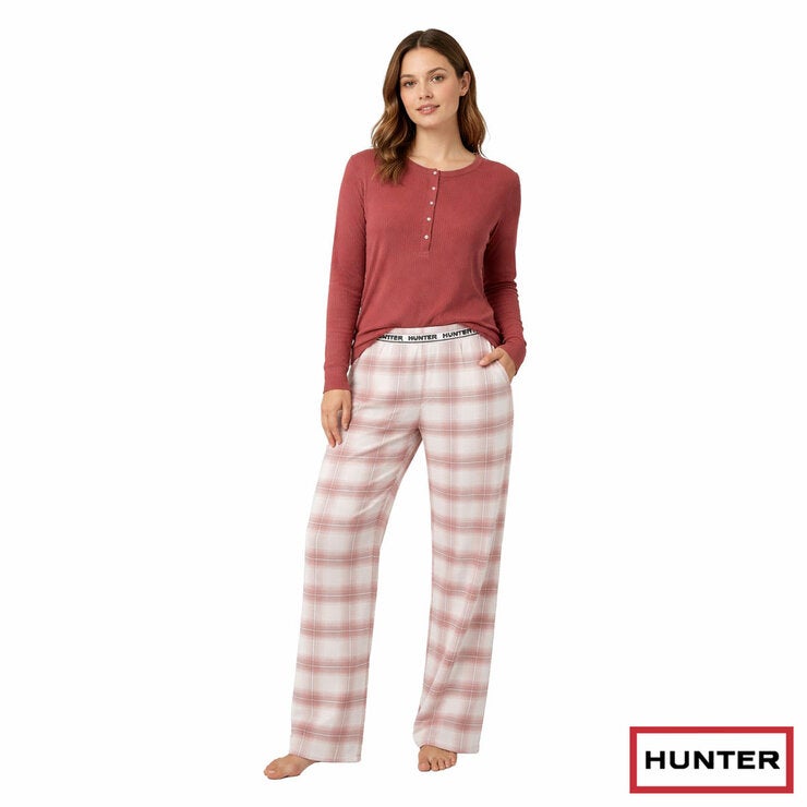 Hunter Women's Plaid Pyjama Set Hunter Women's Plaid Pyjama Set