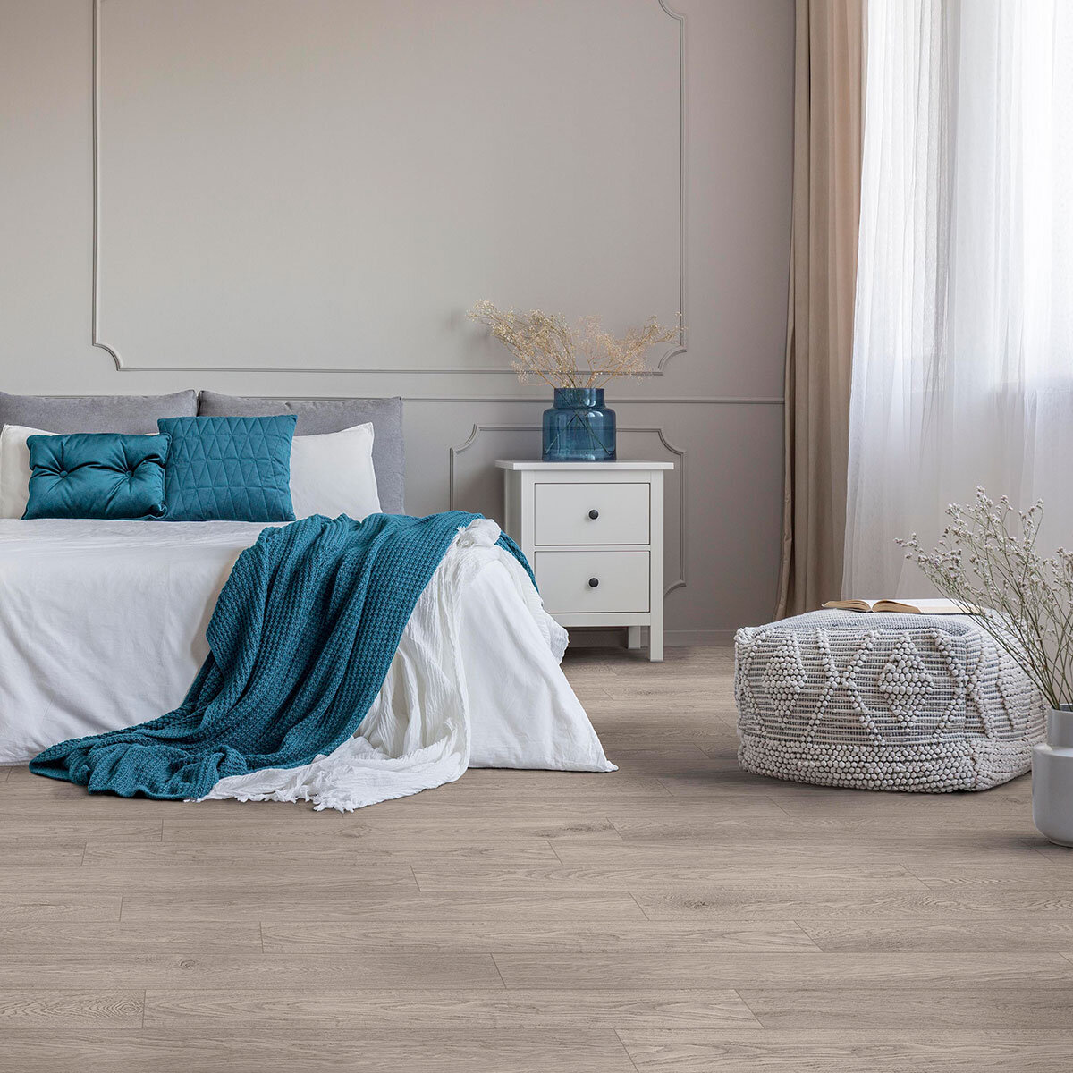 Golden Select Ancient Oak AC5 Laminate Flooring with Foam Underlay - 1.146 m² Per Pack
