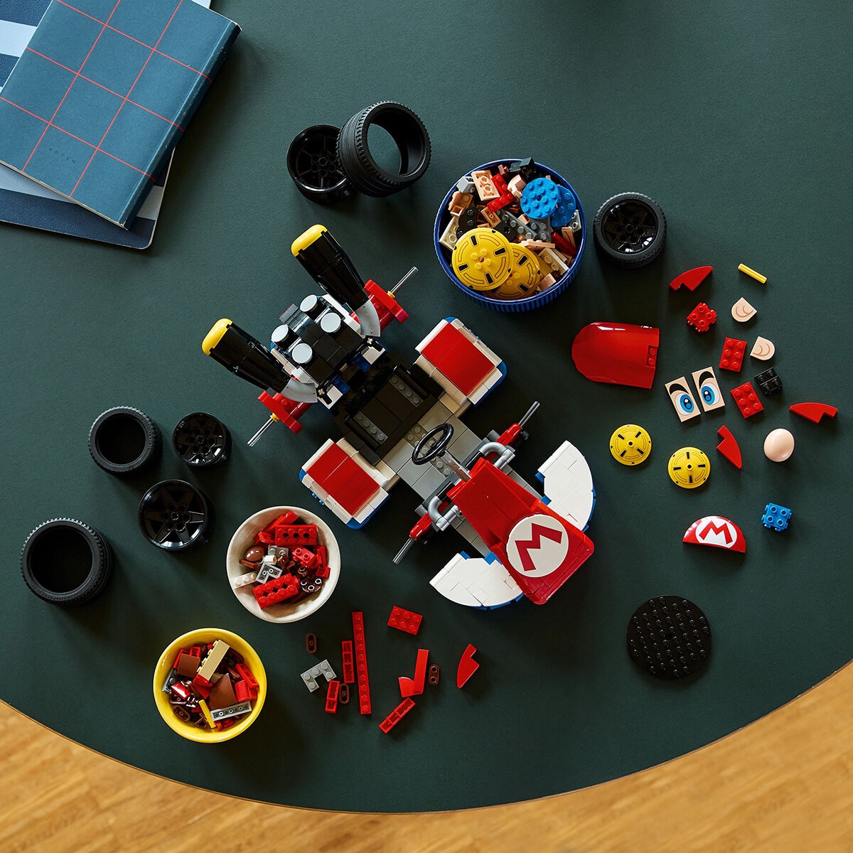 LEGO Mario Kart - Mario & Standard Kart - Model 72037 (18+ Years)