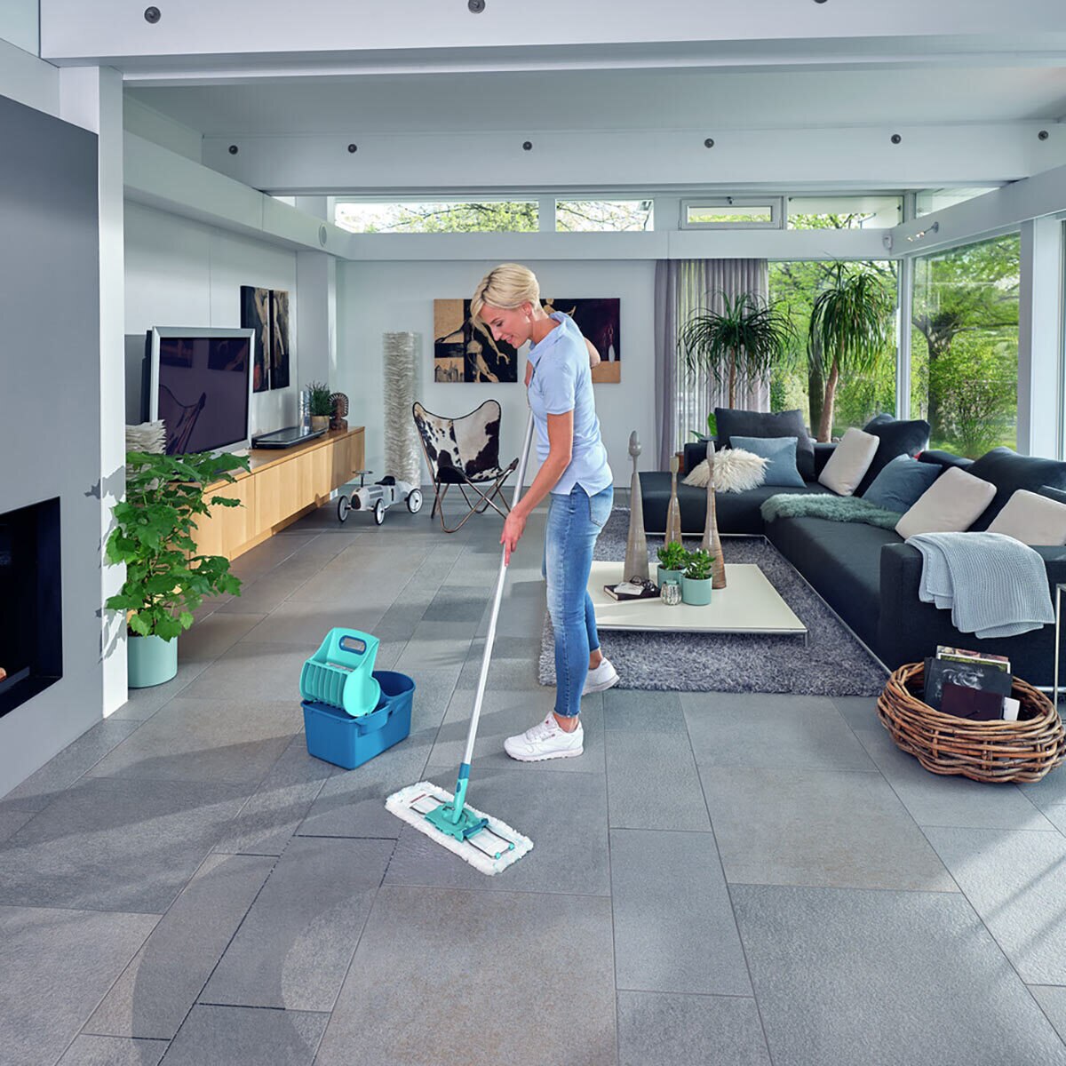 Leifheit Profi Floor Mop and Compact Wringing Bucket Set Costco UK