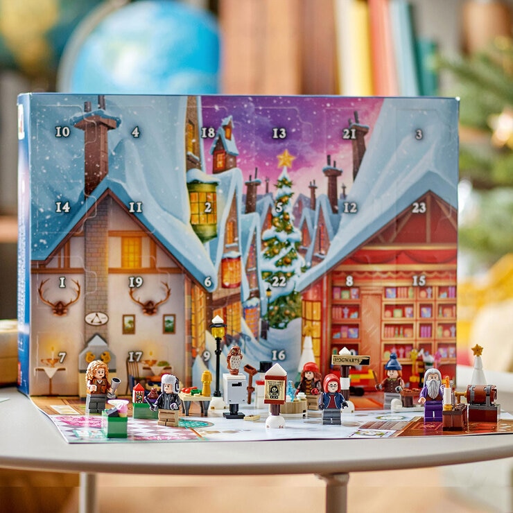 LEGO Harry Potter Advent Calendar - Model 76418 (7+ Years) LEGO Harry Potter Advent Calendar - Model 76418 (7+ Years)