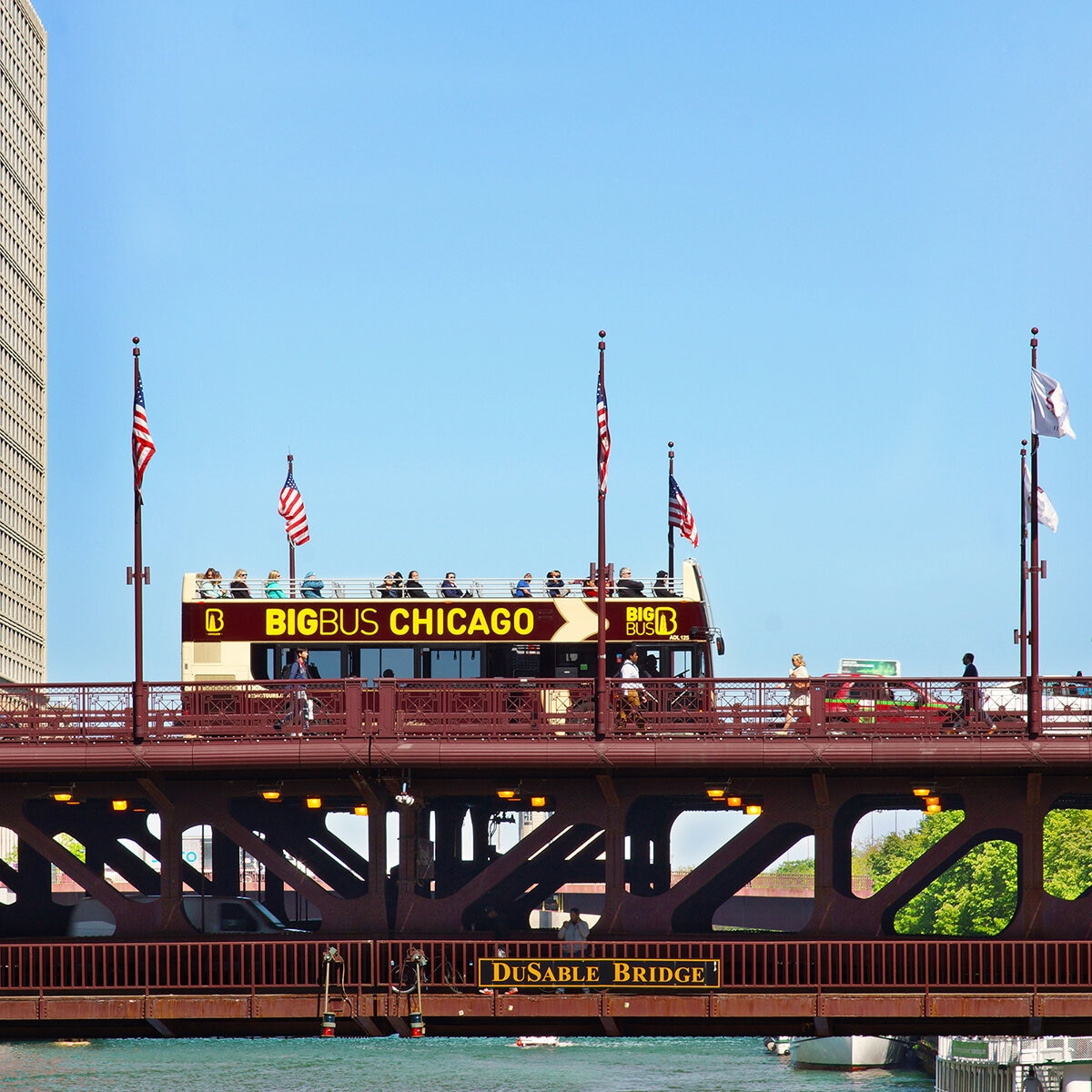 Go City Chicago All-Inclusive Pass - Big Bus Chicago Hop-On Hop-Off : 1-Day Classic Tour