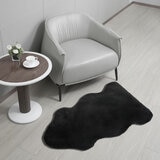 Windward Single Sheepskin Rug in Black, 60 x 95 cm