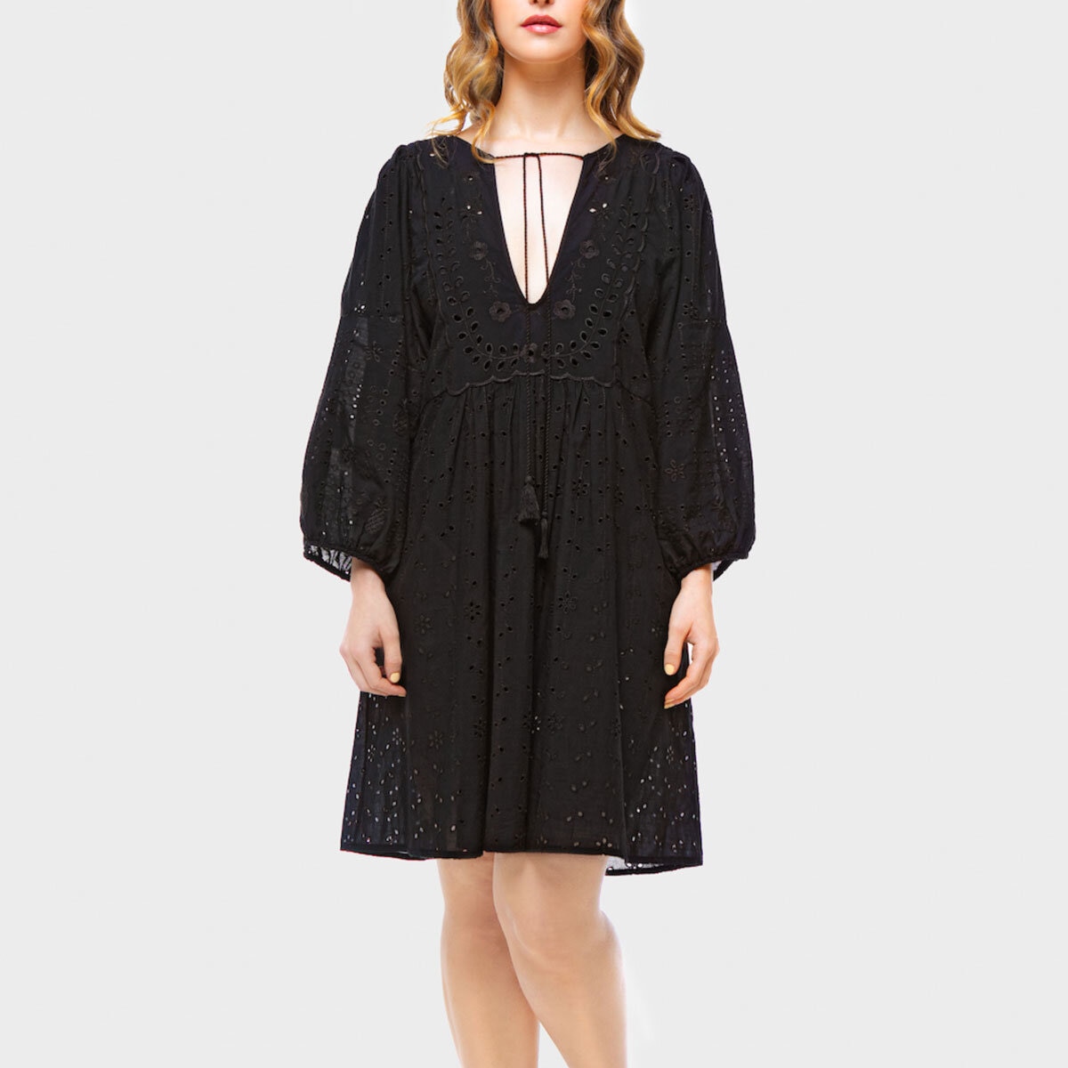 Elle Embroidery Anglaise Cotton 3/4 Sleeve Beach Dress in Black - XLarge