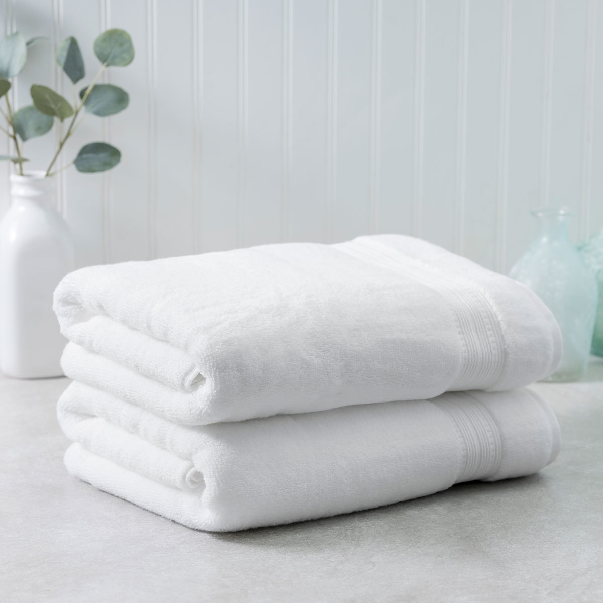 Charisma white bath towel