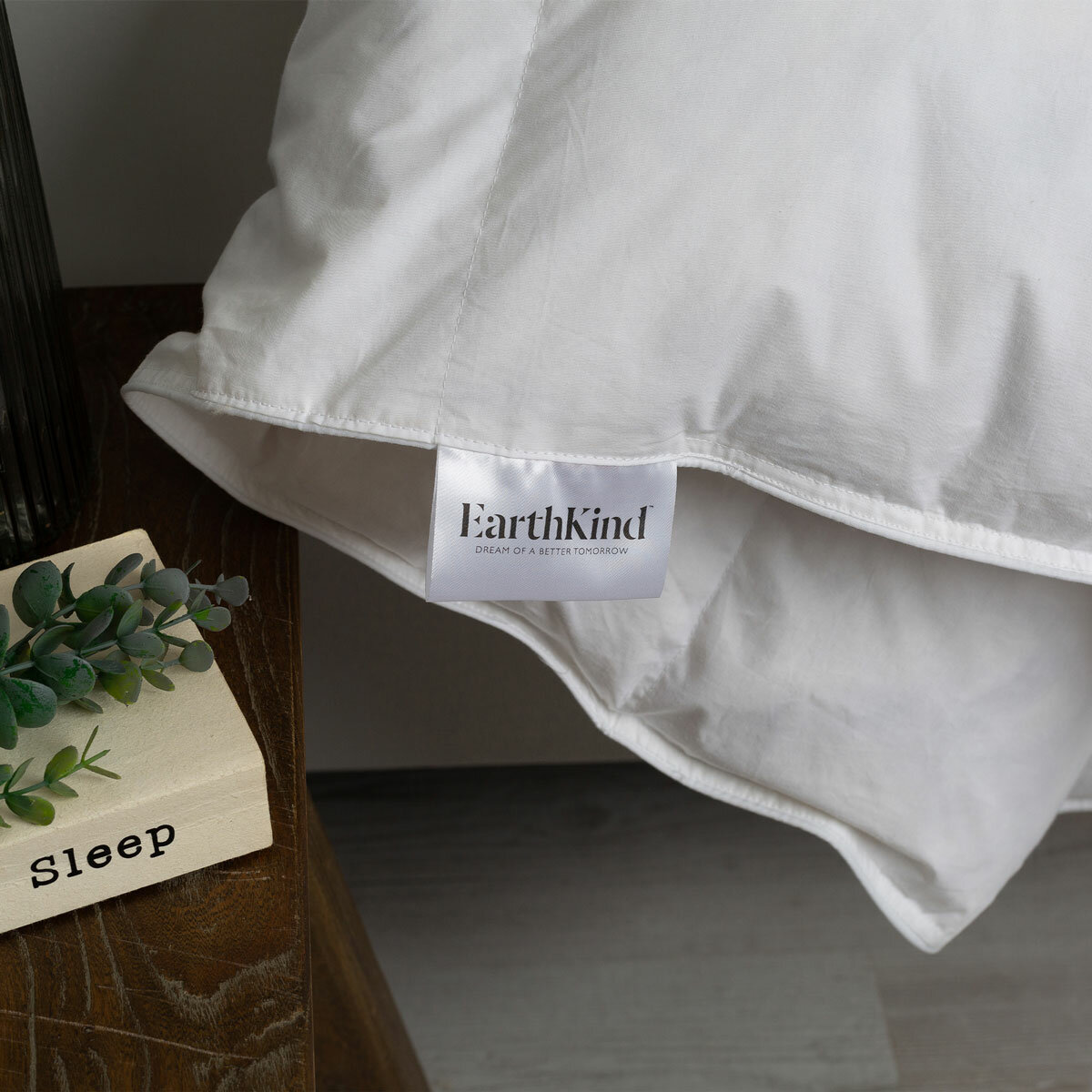EarthKind™ Recycled Feather & Down 4.5 Tog Duvet