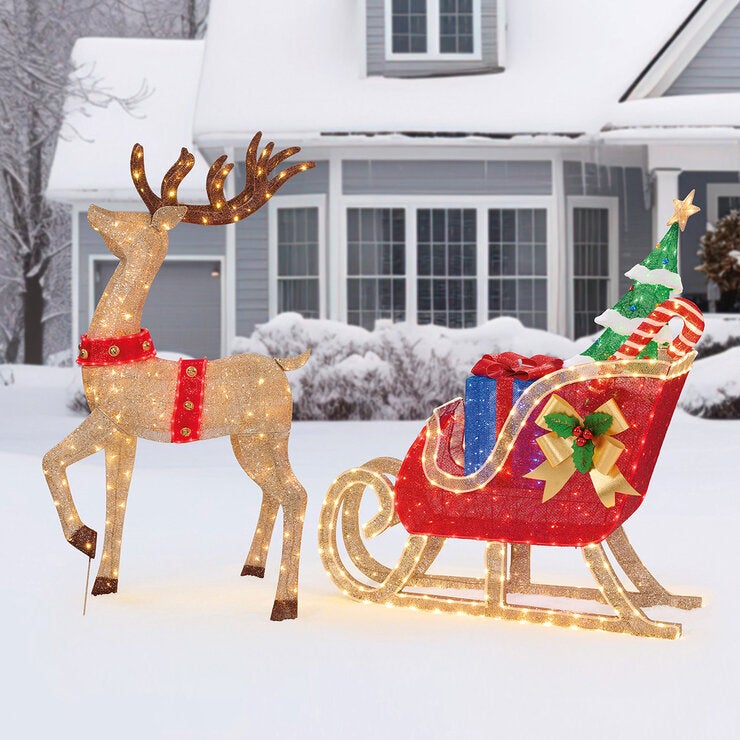6 ft (182cm) Pre-Lit 3D Deer & Sleigh with 675 LED Lights 6 ft (182cm) Pre-Lit 3D Deer & Sleigh with 675 LED Lights