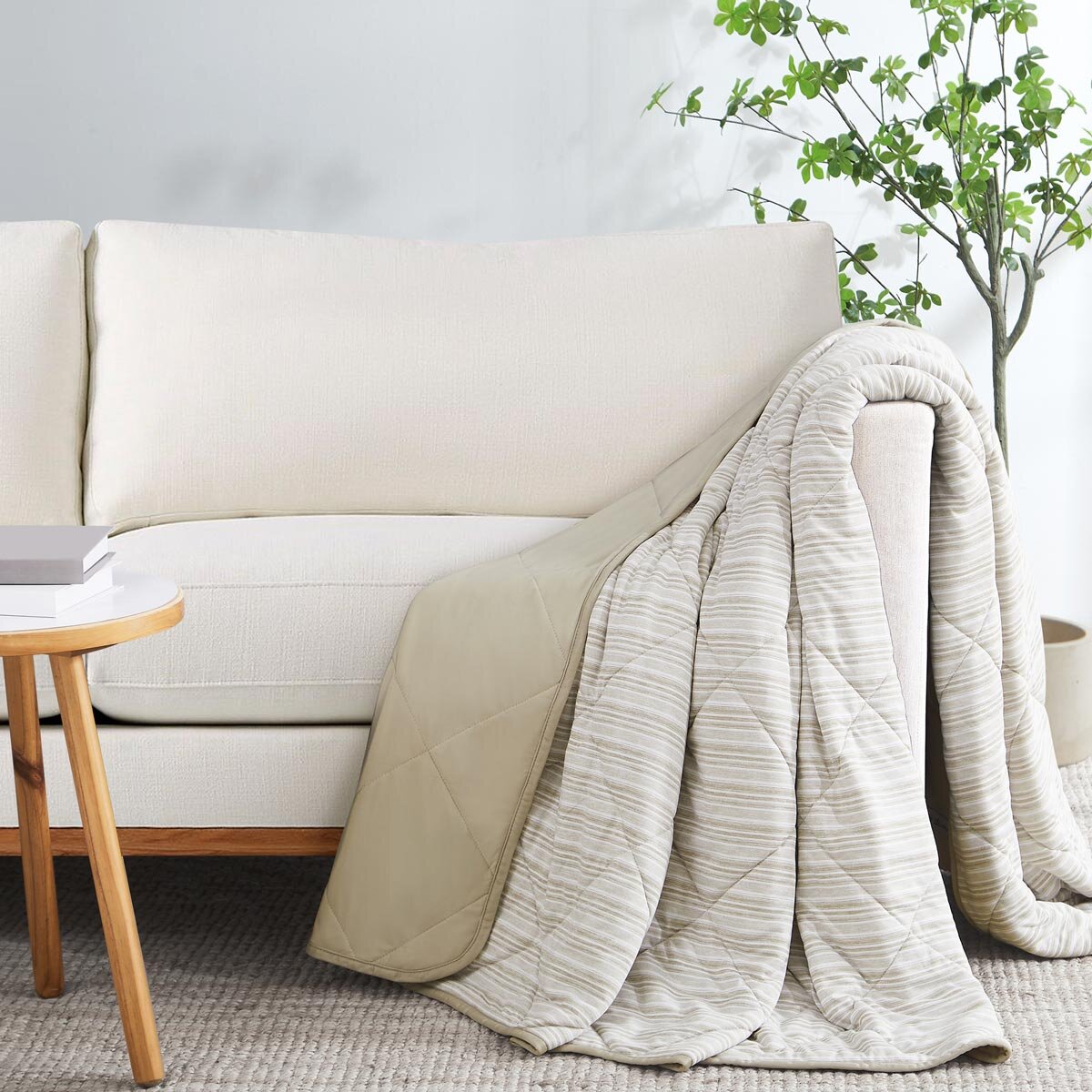 Cooling Throw in 3 colours, 152 x 178 cm