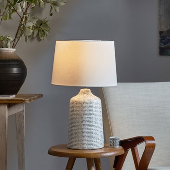 Vondra Ceramic Table Lamp