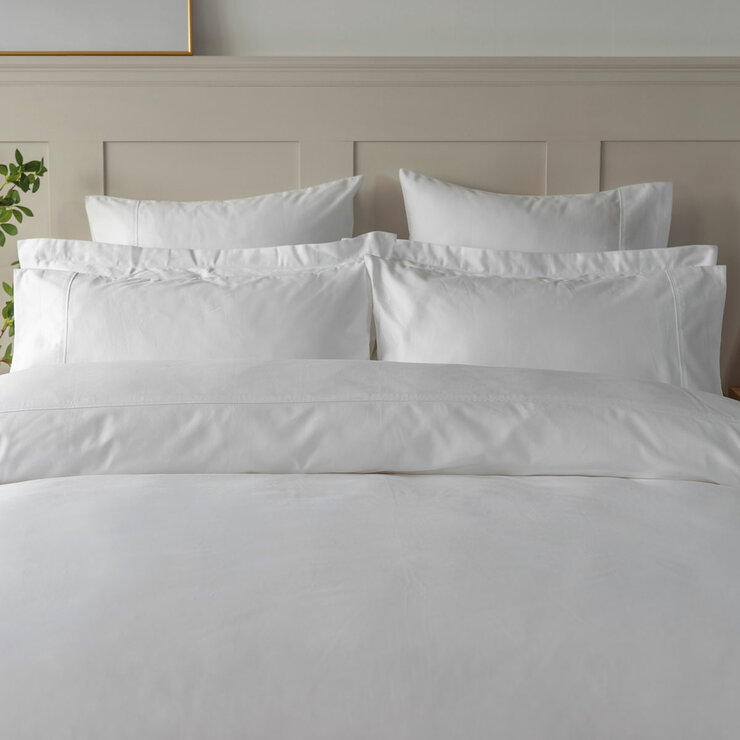 Belledorm 600 Thread Count Cotton White Duvet Cover Set in 3 Sizes