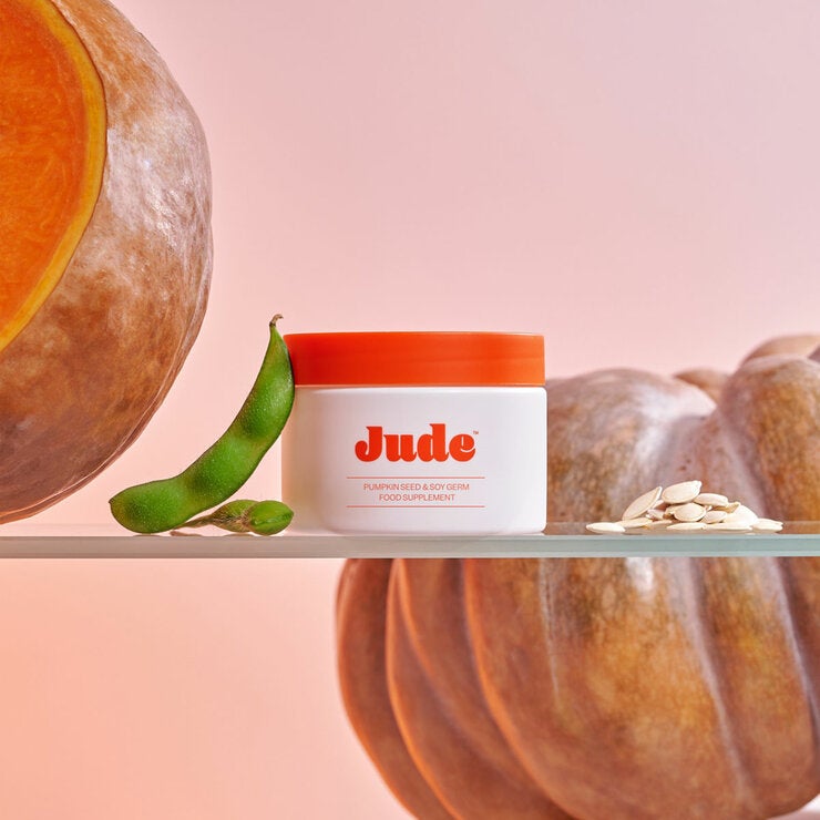 Jude Bladder Health Supplements Lifestyle Image