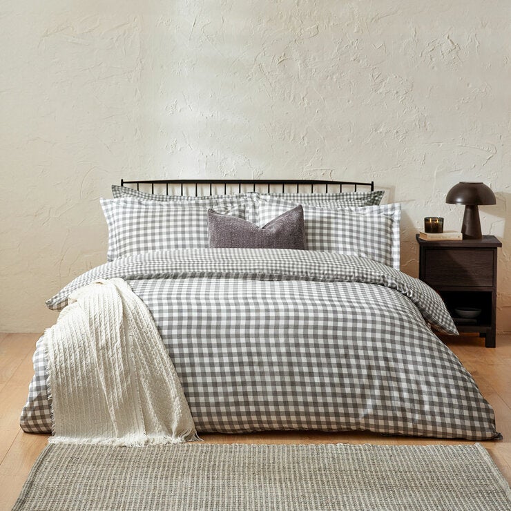 Yard Barton 100% Cotton Grey Gingham Duvet Cover Set in 4 Sizes Yard Barton 100% Cotton Grey Gingham Duvet Cover Set in 4 Sizes
