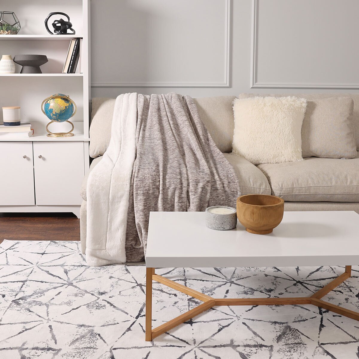 Life Comfort Faux Fur Ultimate Throw 152 x 177 cm in Heat...