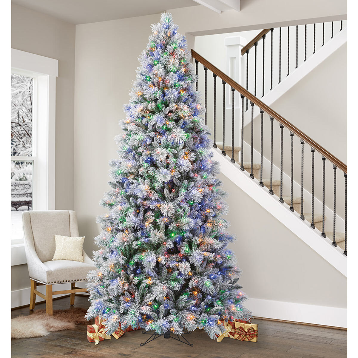 9' Glitter / Flocked Cashmere Tree Lifestyle2 Image at Costco.co.uk