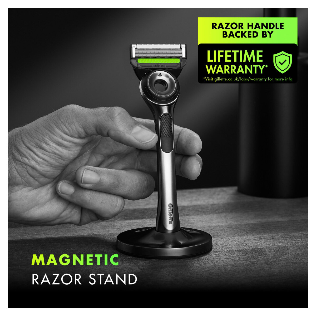 Gillette Labs 7 Blades + Handle + Stand