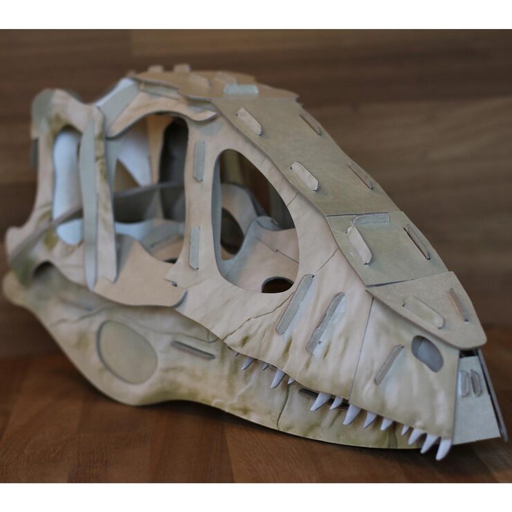 Life Size Dinosaurs (8+ Years) Life Size Dinosaurs (8+ Years)