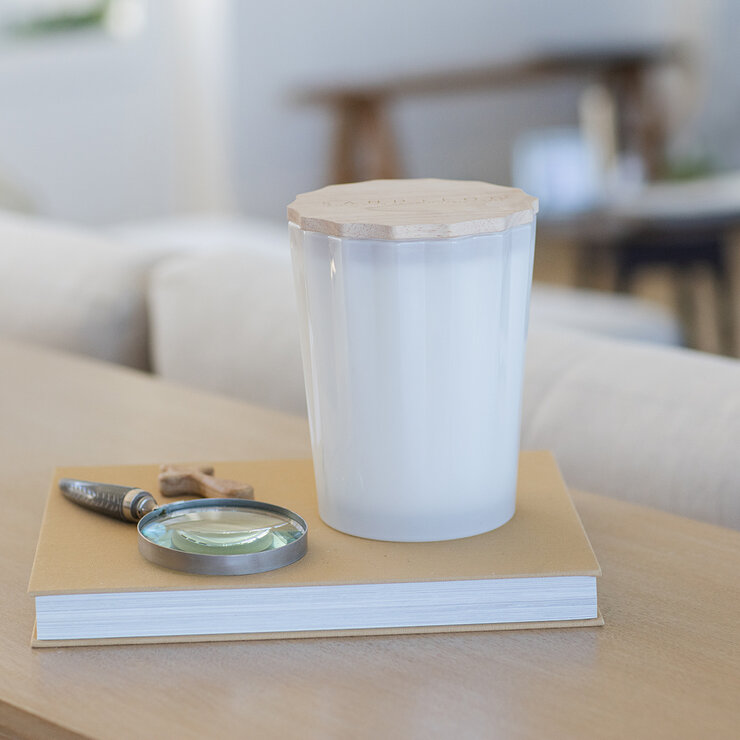 Sand and Fog Scalloped Candle (BASE)