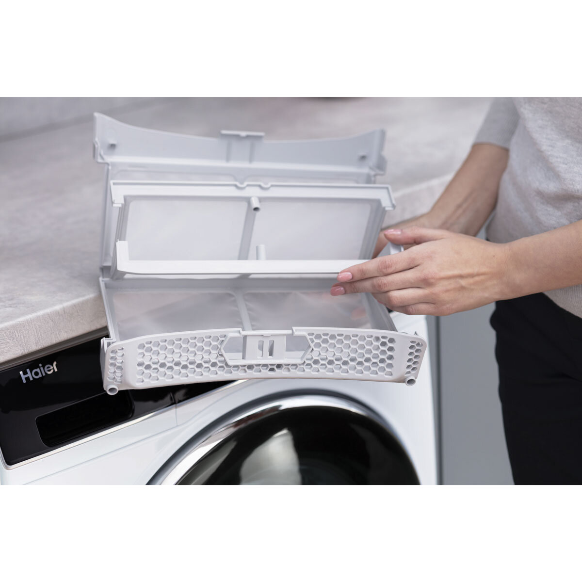 Haier Series 7 HD90-A3Q979U1 9kg Heat Pump Tumble Dryer, A+++ Rated in Graphite
