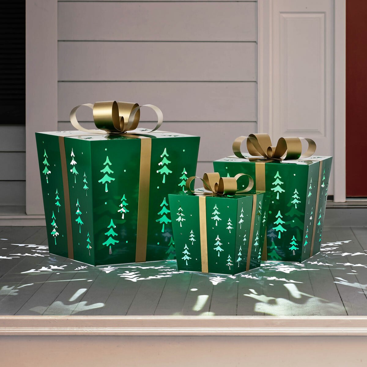 Green Metal Gift Boxes with LED Tree Pattern – Set of 3