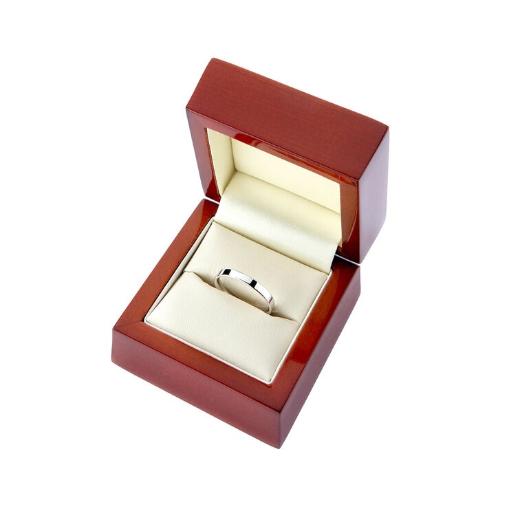 3.0mm Basic Light Court Wedding band. Platinum