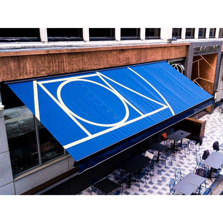 Olympus Awnings Athena Outdoor Patio Awning 5.5m Wide x 3m Projection, Delivery Only
