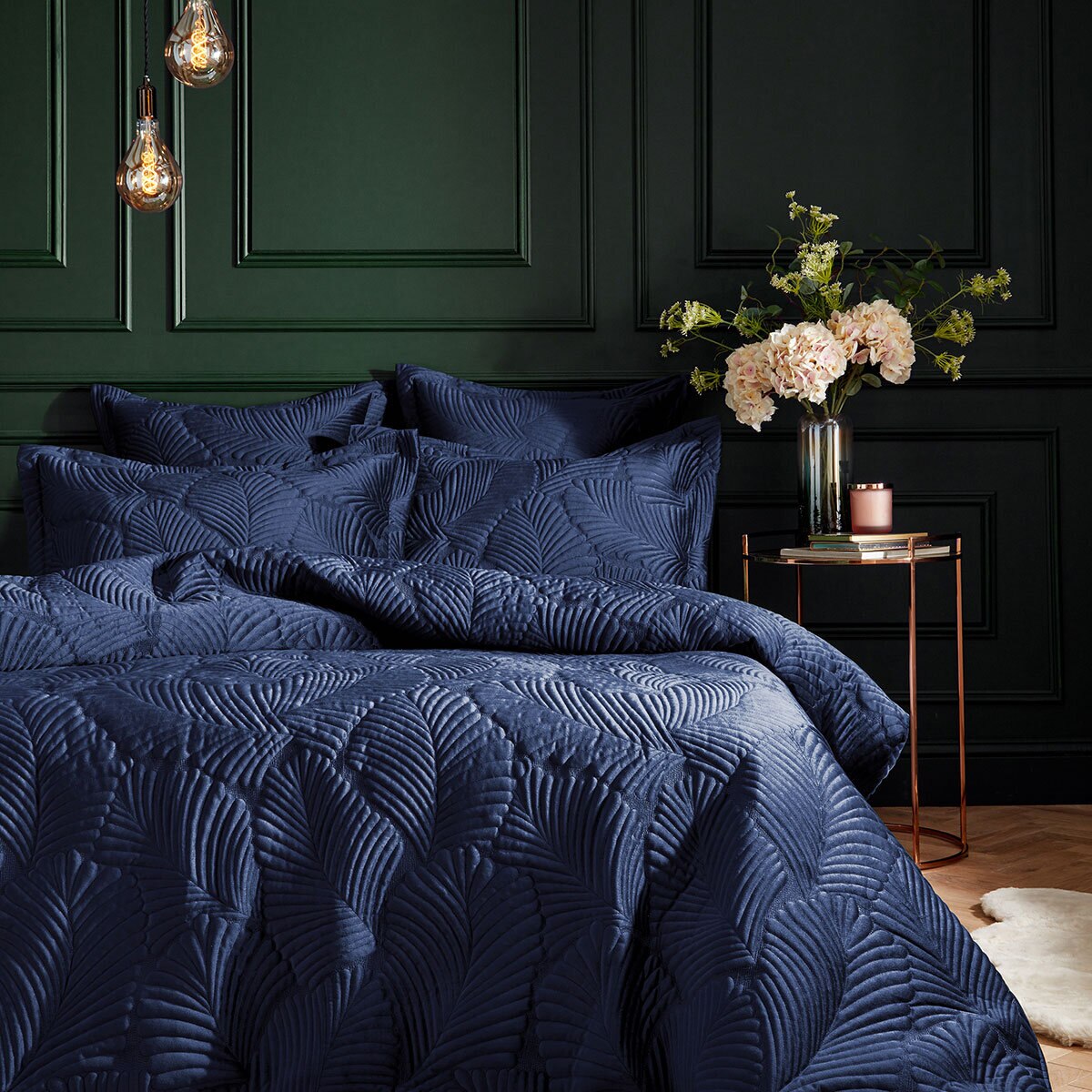 Kensington Navy Velvet 3 Piece Bed Set, Double Costco UK